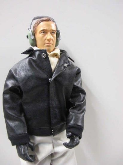 Picture of 1/5 - 1/6 Scale Civilian RC Pilot Figure, Black Leather Jacket