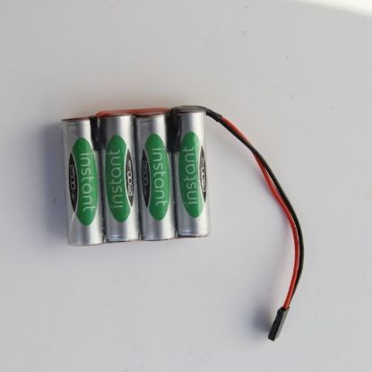 4.8 volt ‘Stay charged’ NmHd batteries.